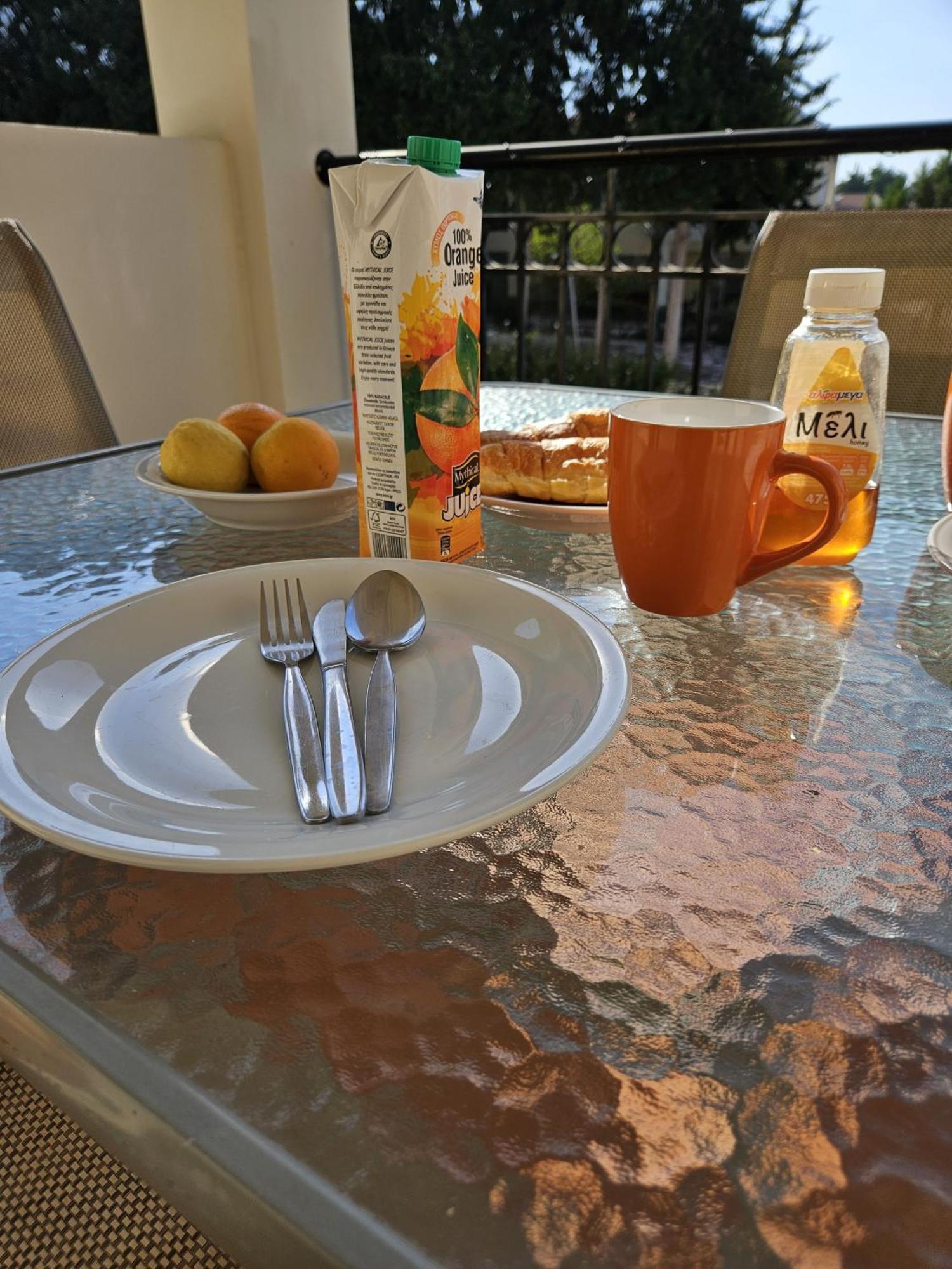 The Brightstay Paphos, 2 Bed Apt, Paphos Riviera, Universal Luaran gambar